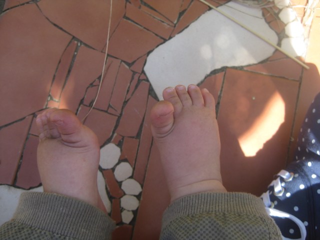Childs feet