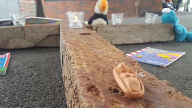 scott ryan's office Aug 2018 refugee Christian sit in moonee ponds love makes a way end child detention #kidsoffnauru #kidsoffalloff