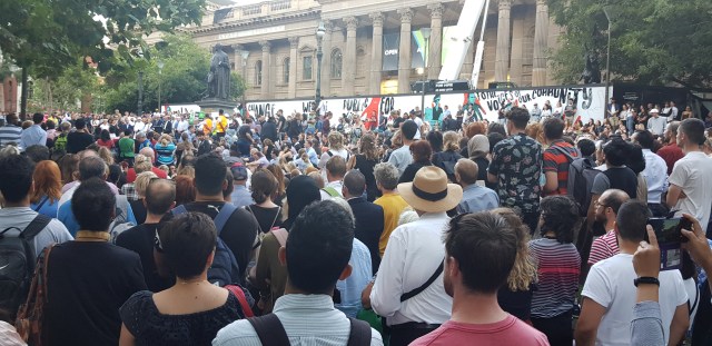 christchurch vigil ICV islamic council of victoria state library pray sing interfaith photos of the christchurch vigil candles flowers