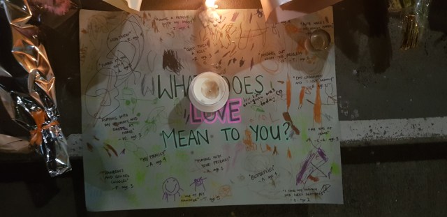 christchurch vigil ICV islamic council of victoria state library pray sing interfaith photos of the christchurch vigil candles flowers